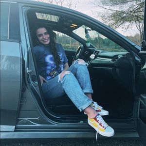 Meet your Posher, Journey